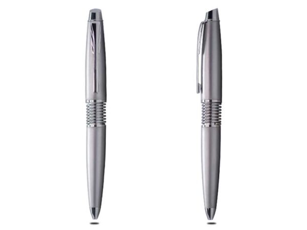 Bloogayle — Silver Ball point pen with silver trimmings
